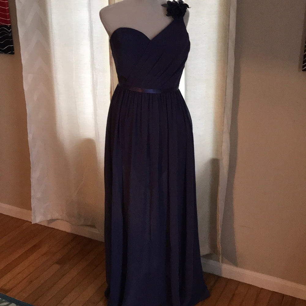 B2 by jasmine formal dress